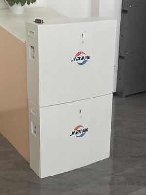 Jarwin Uso doméstico 5.12kwh Sistema de almacenamiento de energía Solución de batería 81kg Todo en uno con inversor